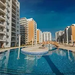 Apartment Cozy Sea View In Caesar R-67 *