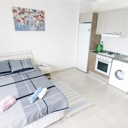 Royal Life Poseidon A With A Sea View In Long Apartment